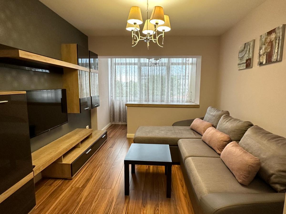 Page3 Apartament Targoviste Ngoại thất bức ảnh